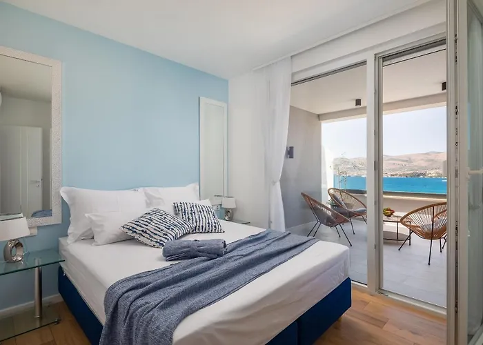 Luxury Apartment Dreams In Okrug With Swimming Pool, Sea View, Wifi, Parking